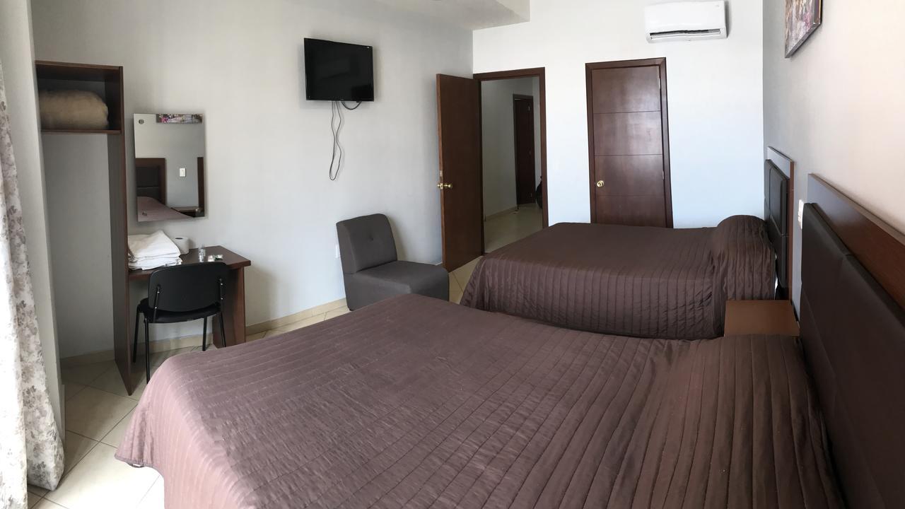 Hotel Real San Javier Сан-Хуан-де-лос-Лагос Экстерьер фото